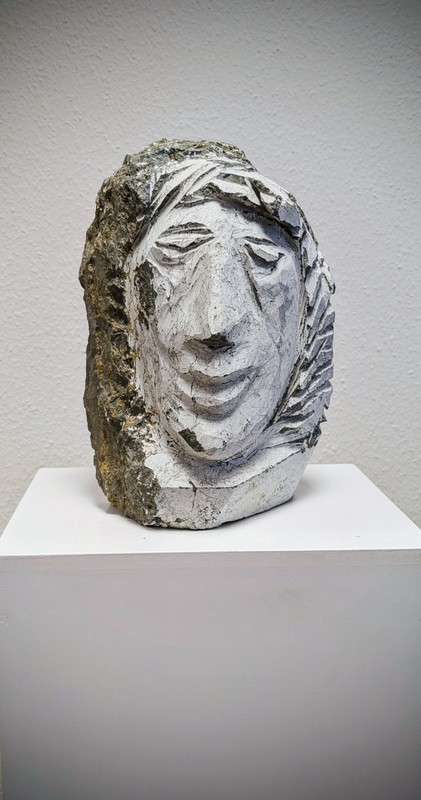 PXL 20251103 1449451482